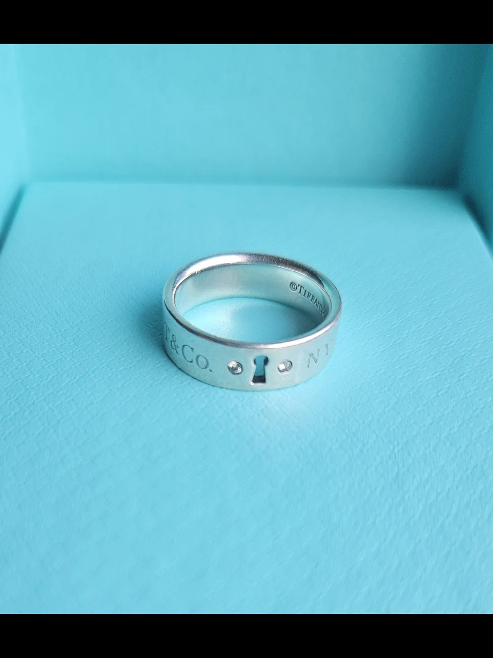 Tiffany & Co. Silver Keyhole Accent Band - Silver